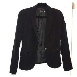 Fitted Suit Blazer